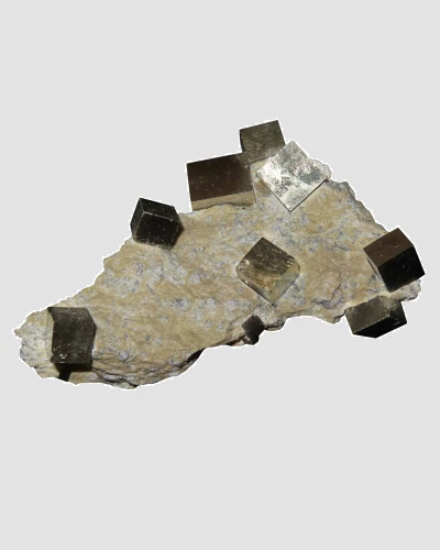 Pyritov&eacute; kocky